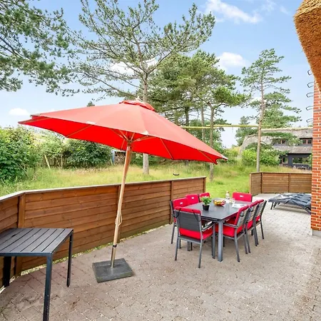 Prázdninový dům Martje - 900m From The Sea In Western Jutland By Interhome Fanø