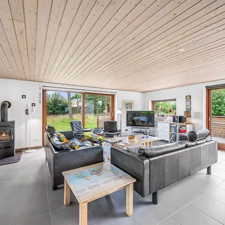Martje - 900m From The Sea By Interhome بيت للعطل